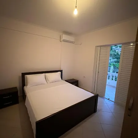 Ermis Apartament Sarande