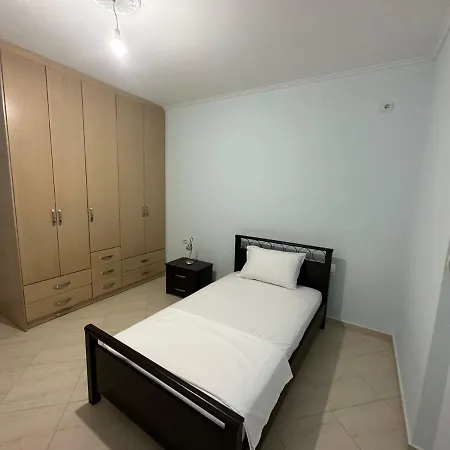 Ermis Apartament * Sarande